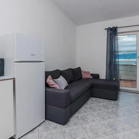 Apartment Palaic 2 By Interhome