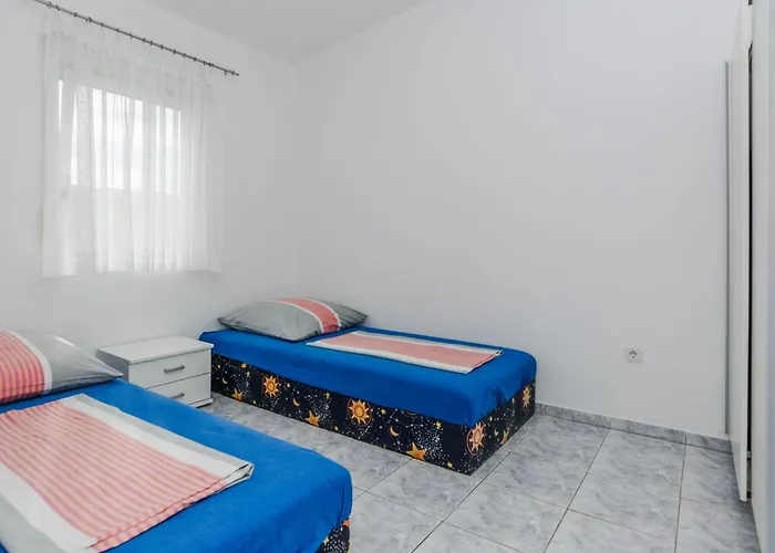 Apartment Palaic 2 By Interhome Vir